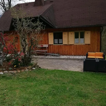 Hisa Pod Rogatcem Luče