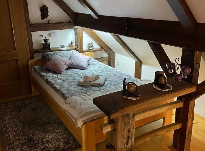 Hisa Pod Rogatcem Vakantiehuis Luče